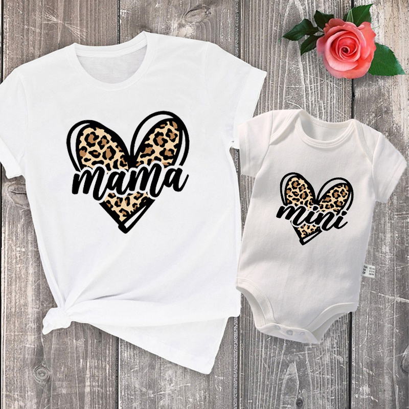 Plant Parent T Shirt - ママミミヒョウハートプリント家族マッチング服母と娘半袖衣装シャツファッションママガール Tシャツトップス