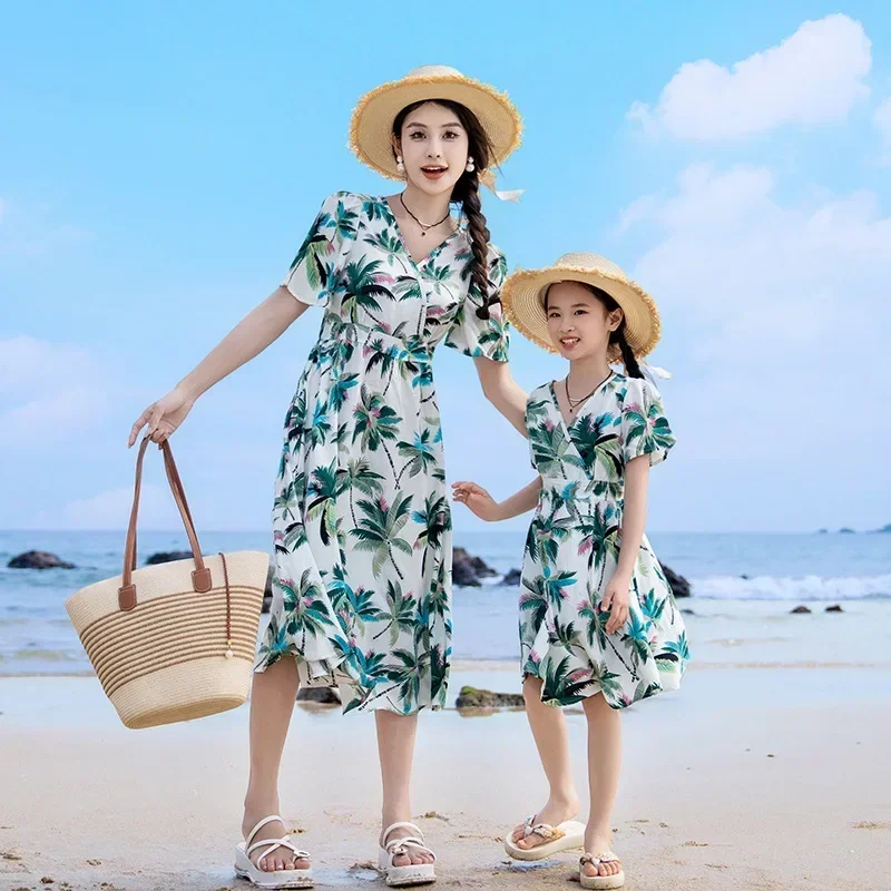 家族のためのマッチングバケーションウェア,母,娘,父,息子, - Plant Parental のレビューと価格