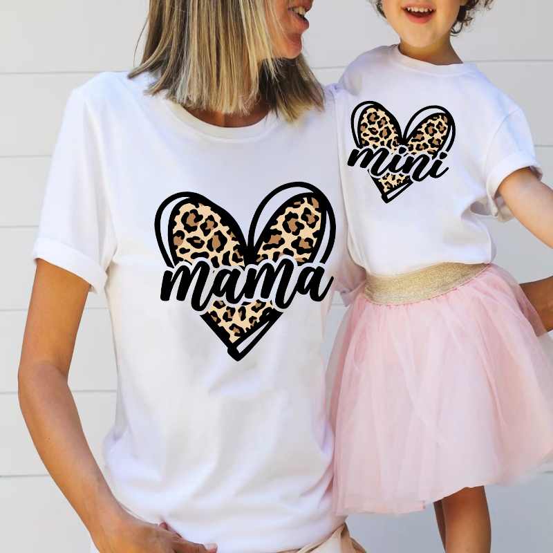 ママミミヒョウハートプリント家族マッチング服母と娘半袖衣装シ - Plant Parent T Shirt のレビューと価格