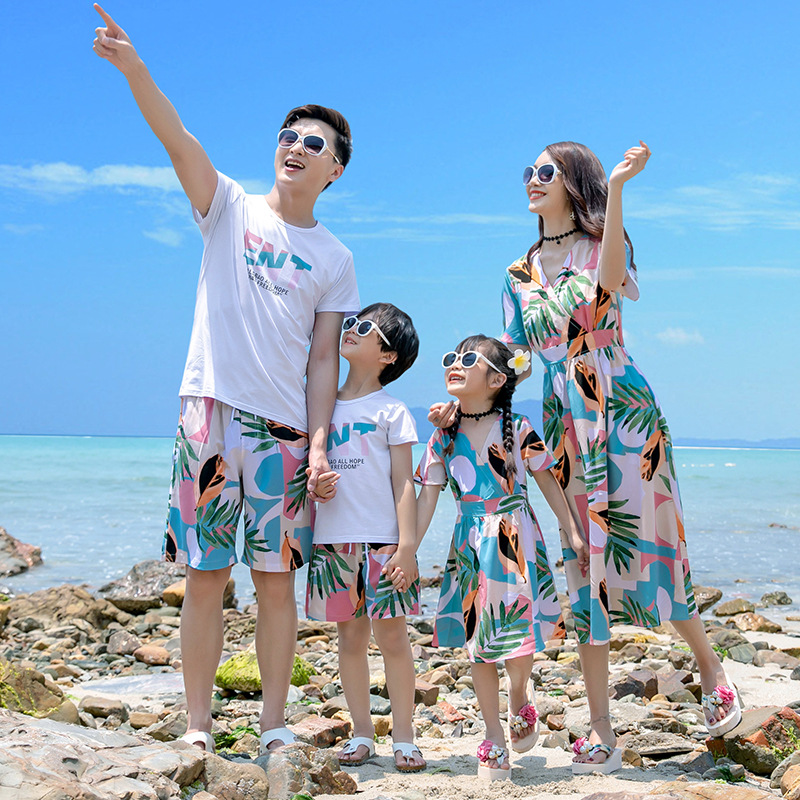 家族の衣装,母娘のビーチドレス,Tシャツとショーツ,家族のル - Plant Parent T Shirt のレビューと価格
